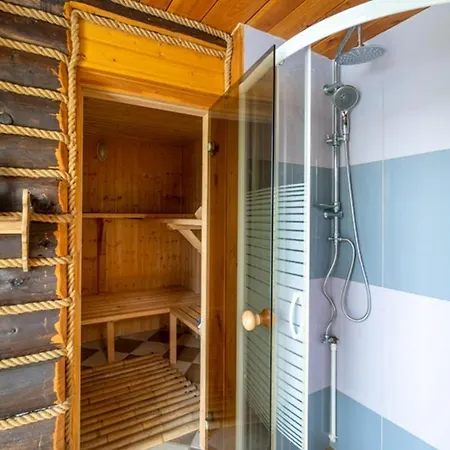 Sloneczny Dom W Gorach, Sauna, Basen Karpacz Opawa لوبافكا
