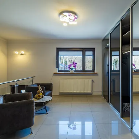 فيلة Sloneczny Dom W Gorach, Sauna, Basen Karpacz Opawa