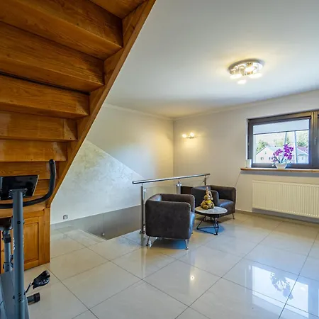 Sloneczny Dom W Gorach, Sauna, Basen Karpacz Opawa فيلة لوبافكا